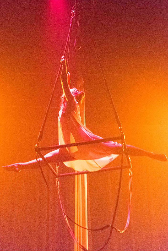 Blown 2017 Show Entertainment Toronto Circus